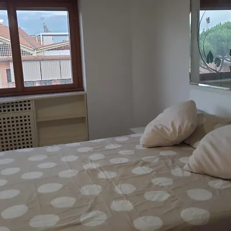 St Peter Terrace View Attic * Rome