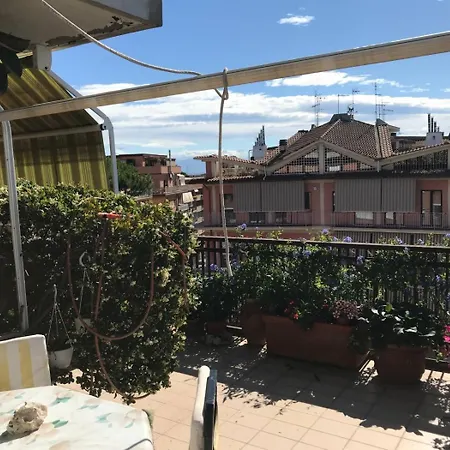 St Peter Terrace View Attic Apartment